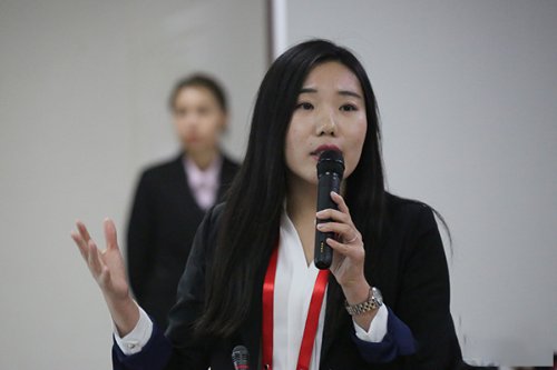 扎实推进智库体系建设